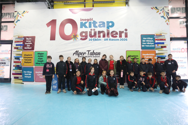 İnegöl’de 10. Kitap Günleri Fuarı kapılarını açtı<