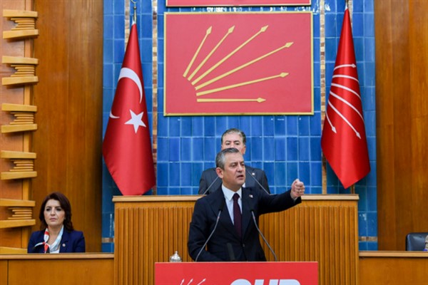 CHP Genel Başkanı Özel: Bizim yolsuzluk yapanla işimiz olmaz