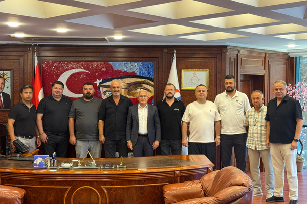 Kumluca Belediyespor, teknik direktörlük görevine Nihat Arı'yı getirdi<