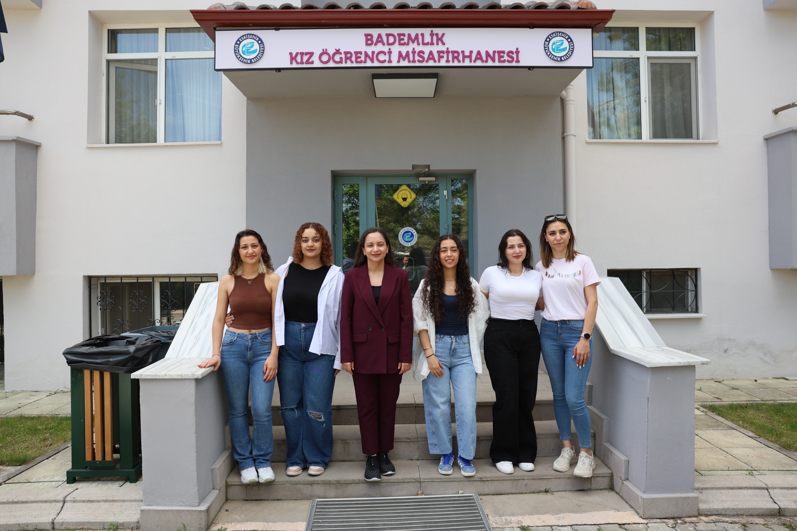Eskişehir Büyükşehir Belediyesi'nden öğrencilere barınma ve burs desteği<
