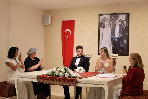 Bodrum’da Turgutreis Evlendirme Memurluğu hizmete devam ediyor<