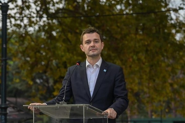 Kuzey Makedonya Dışişleri Bakanı Mucunski, Japonya Temsilciler Meclisi Üyesi ile görüştü<