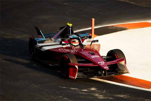 Dünya Şampiyonası'nın yeni lideri Citroen Racing