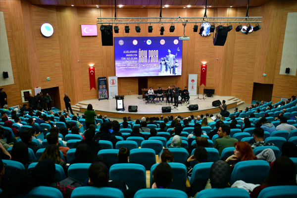 Uluslararası Anadolu'da Türk Yazı Dilinin Öncüleri ve Aşık Paşa Sempozyumu başladı