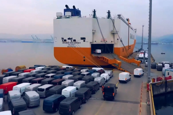 Otomotiv ihracatı şubatta 3,5 milyar doları aştı<