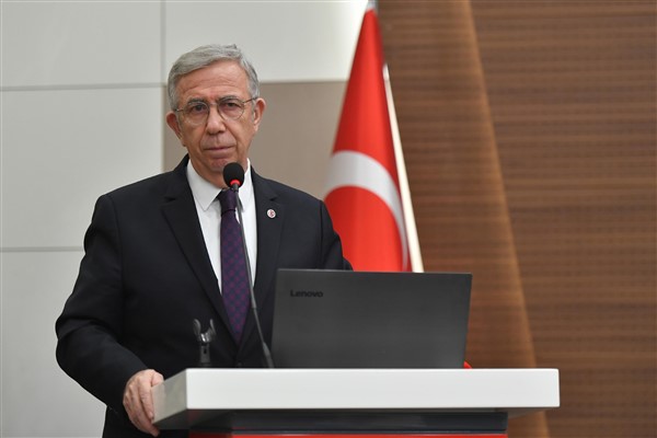 Yavaş: Mamak’taki yangına ekiplerimizin müdahalesi devam ediyor