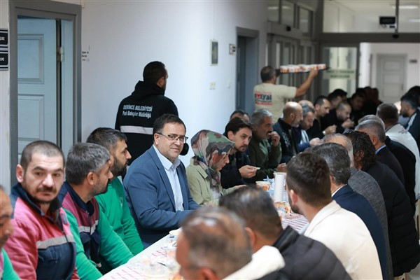 Başkan Gökçe, çalışanlar ile bir araya geldi