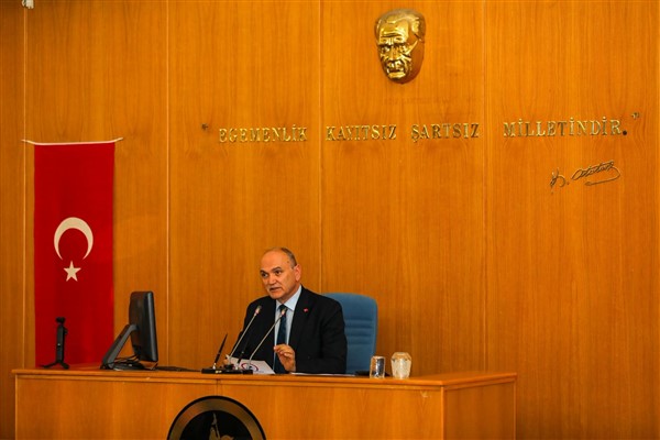 Başkan Özlü'den son 3 aylık çalışma raporu