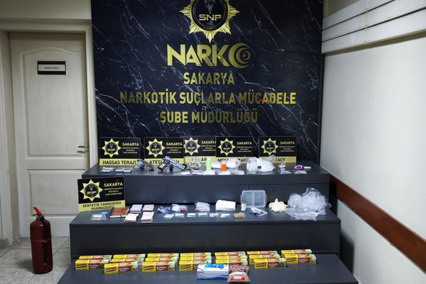 Sakarya merkezli uyuşturucu operasyonunda 5 şüpheli tutuklandı