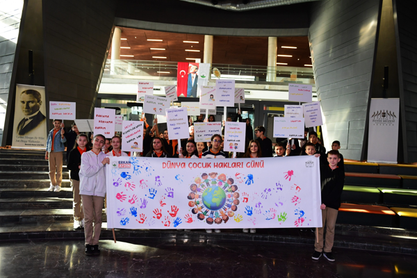Osmangazi’de Çocuk Hakları Günü kutlandı<