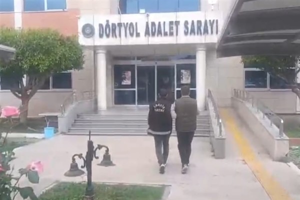 Hatay’da silahla tehdit suçundan aranan şahıs tutuklandı<