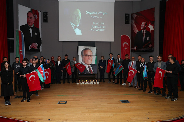 Haydar Aliyev 22. ölüm yıl dönümünde Aliağa’da anıldı
