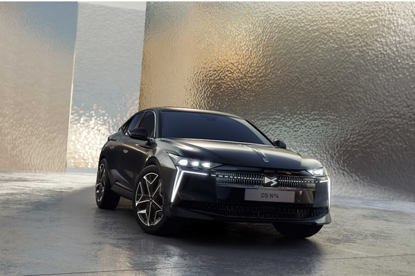 Paris imzasına sahip DS Automobıles modellerinde Nisan ayrıcalıkları<