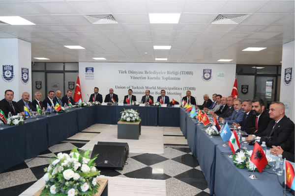 Karaman'da 8'inci Uluslararası Türk Dünyası Şöleni sona erdi