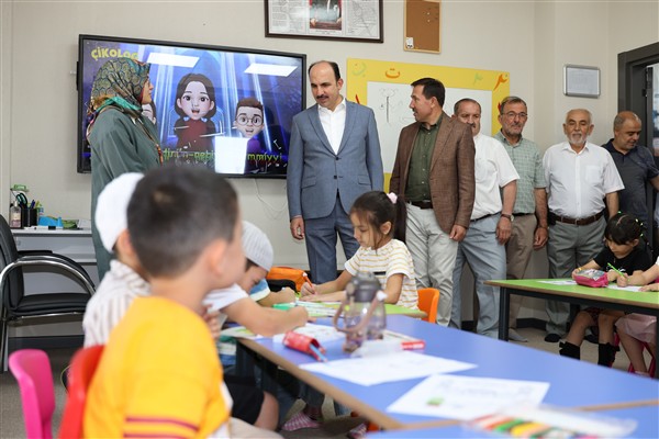 Başkan Altay’dan Kur’an kursu öğrencilerine ziyaret