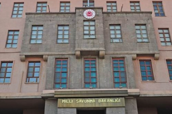 TCG Oruçreis, Türkiye-Portekiz ilişkilerinin 100’üncü yılında  Lizbon’u ziyaret etti