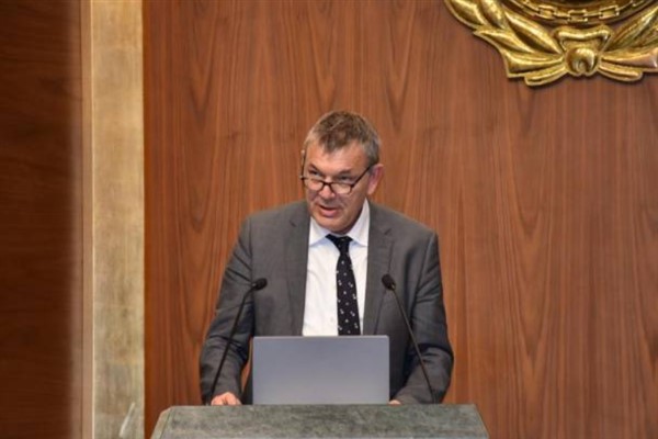 Lazzarini: Tüm ahlaki pusulayı kaybetmeden önce insanlık galip gelmeli<
