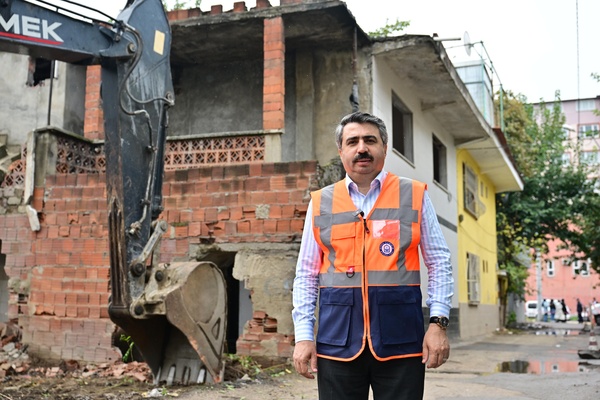 Yıldırım'da kentsel dönüşüm için yıkım başladı<