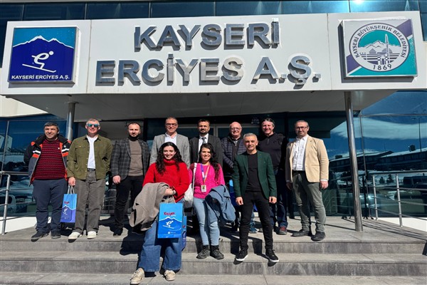 Equity Travel Yönetici ekibi, Erciyes Kayak Merkezi'ni ziyaret etti<