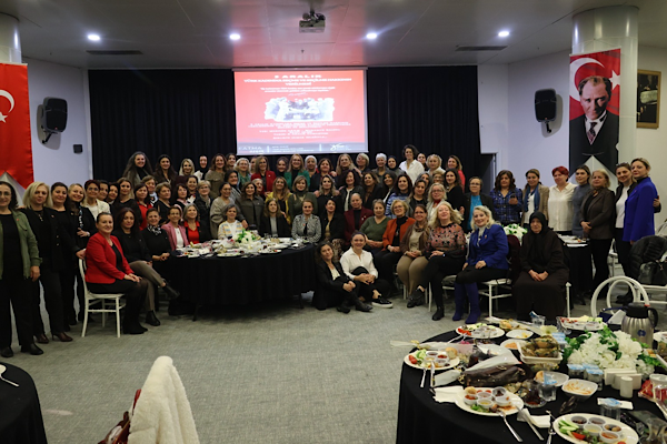 CHP’li kadınlardan 5 Aralık’ta birlik ve eşit temsil vurgusu