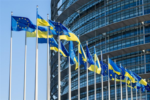 Ukrayna, Riyad Havalimanı’na yönelik saldırıyı kınadı<