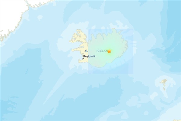 İzlanda’da deprem<