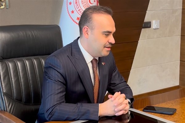 Sanayi ve Teknoloji Bakanı Kacır, Gezeravcı ile görüştü