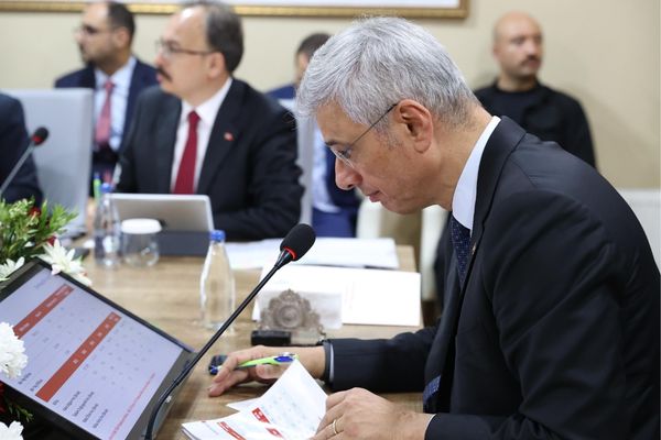 Memişoğlu, GE HealthCare heyetiyle görüştü