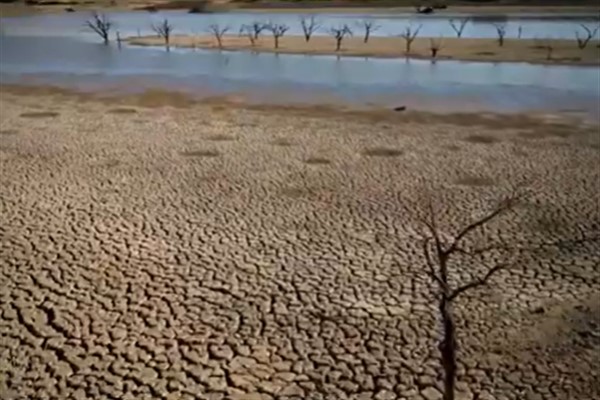 Rekor sıcaklıklar Fransa, Portekiz ve İspanya'nın bazı bölgelerini etkisi altına aldı<