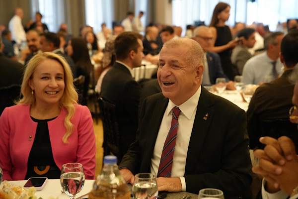 Zafer Partisi Genel Başkanı Özdağ: Yeni bir devlet kuruluyor