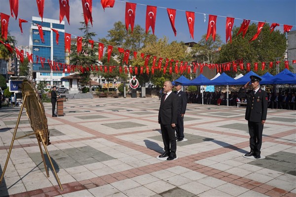 Başkan Aydın: 30 Ağustos en büyük zaferlerden biridir<