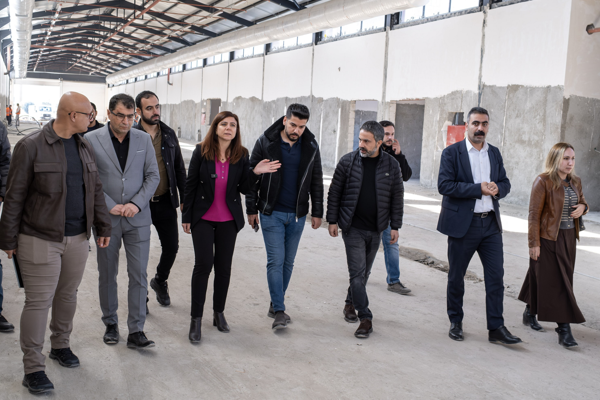 Eşbaşkanlar, Halk Ekmek Fabrikası’nda incelemelerde bulundu <