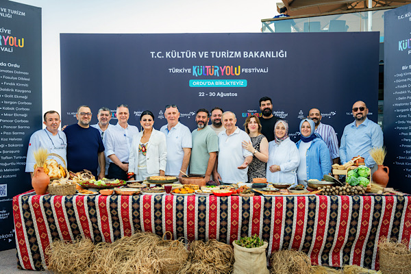 42 Lezzet noktası kentin en iddialı reçetelerini aynı rotada buluşturdu<