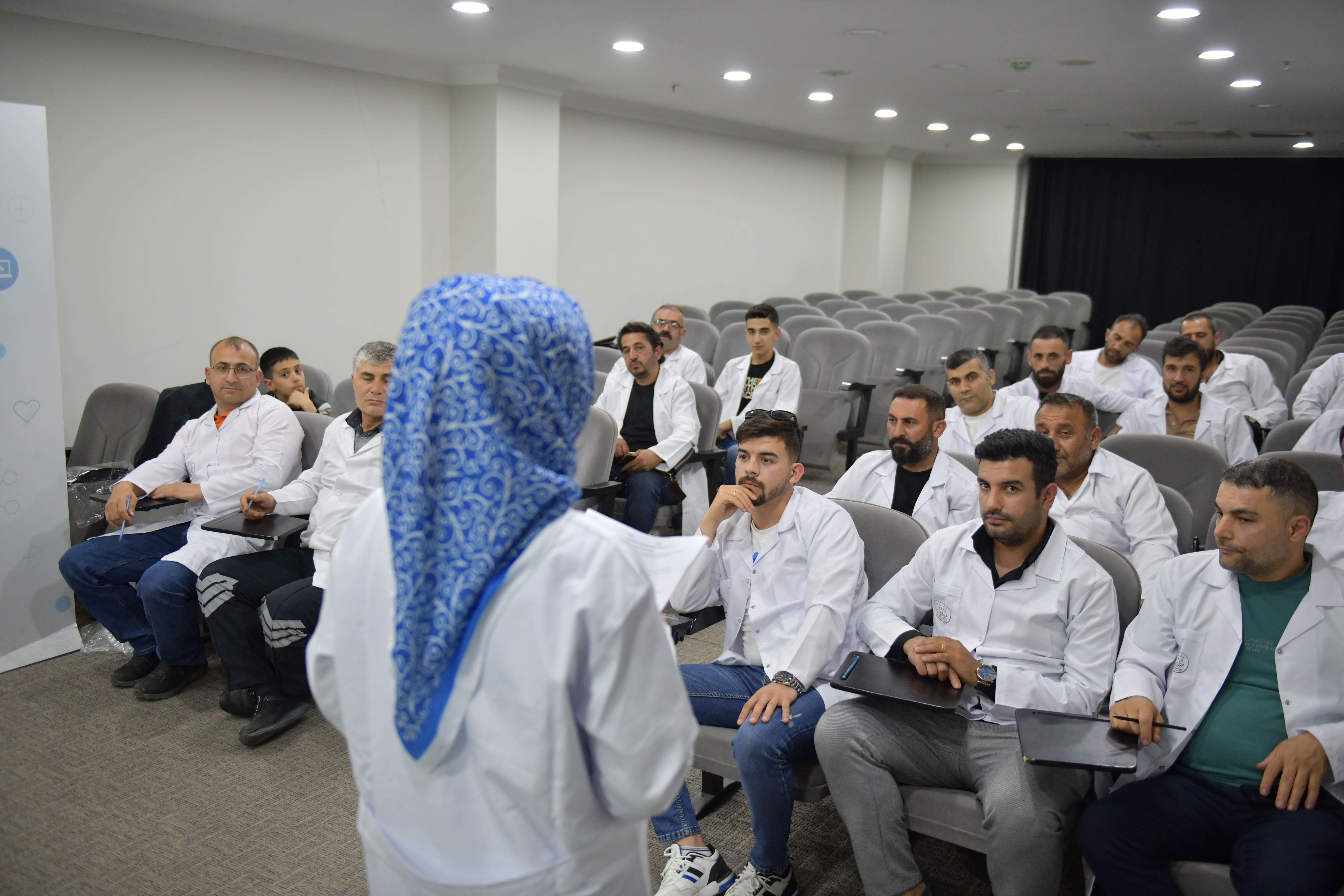 Esenyurt’ta Kurban Bayramı için eğitimli kesim elemanları görev başında<