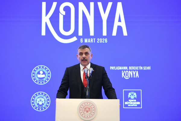 İçişleri Bakanı Çiftçi, “Gazze Gönül Sofrası İftarı” programına katıldı<