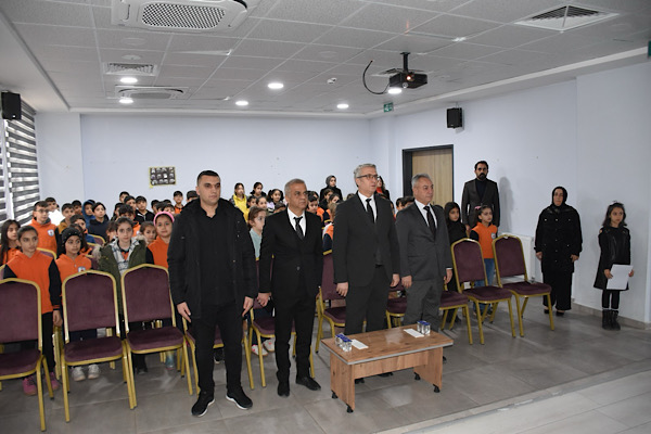 Batman’da okullarda 6 Şubat depremi anma programı düzenlendi<