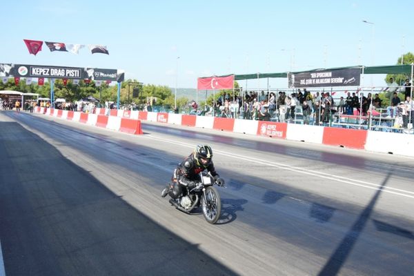 Kepez’de MotoDrag Şampiyonası’nda final heyecanı<