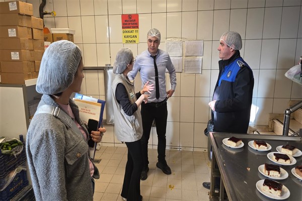 Gemlik'te zabıtadan gıda güvenliği için denetim