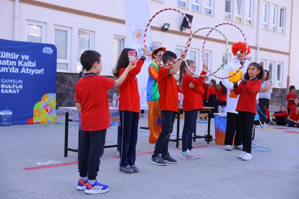 Samsun’da çocuklar bilim ve geleneksel oyunlarla buluşuyor<