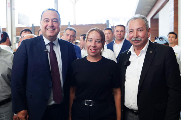 Başkan Dutlulu, selden etkilenen vatandaşları ziyaret etti<