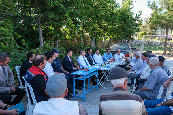 Vali Çiçek, Sarıveliler ve Başyayla’da ziyaretler gerçekleştirdi<