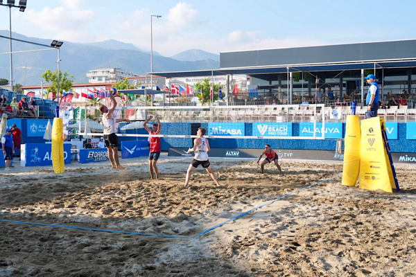 Alanya’da Dünya Plaj Voleybolu heyecanı başladı<