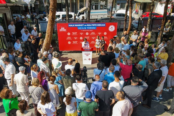 Maltepe’nin ikinci Halk Marketi açıldı<