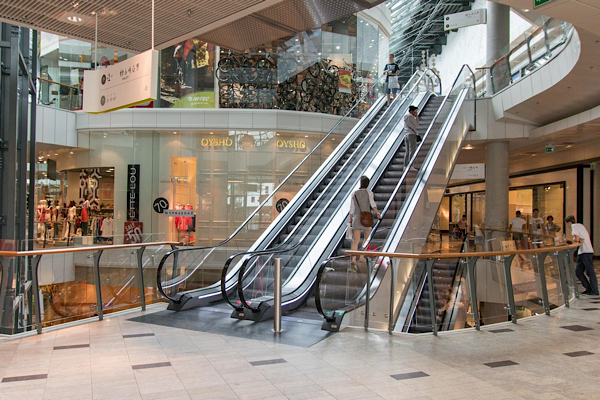 DMM’den “AVM’lere ücretli giriş” iddialarına yalanlama