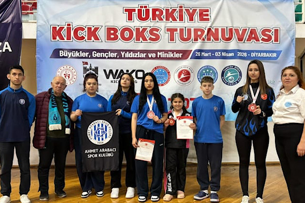 Kütahya Belediyesporlu İdil Çakır Türkiye ikincisi oldu