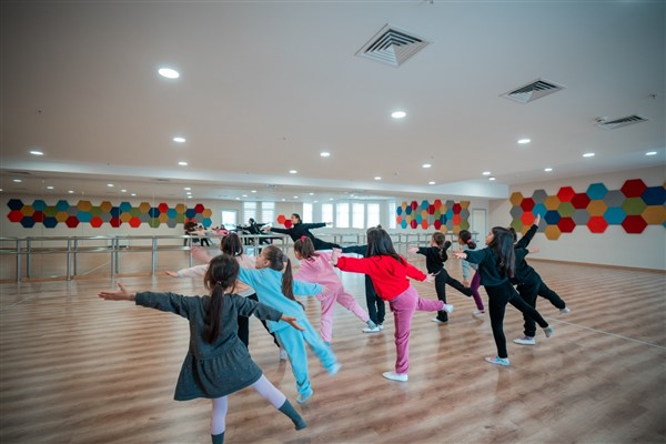 İBB'den ücretsiz sanat eğitimleri