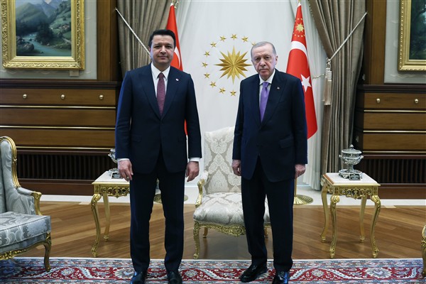 Cumhurbaşkanı Erdoğan, Saadet Partisi Genel Başkanı Arıkan'ı kabul etti<
