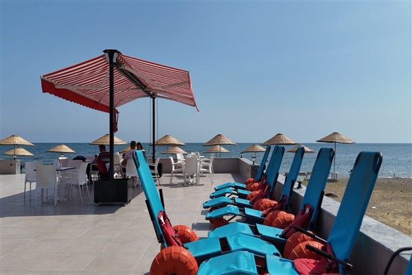 Engelsiz Plaj Ve Engelsiz Kafe Samsun’da hizmete açıldı<