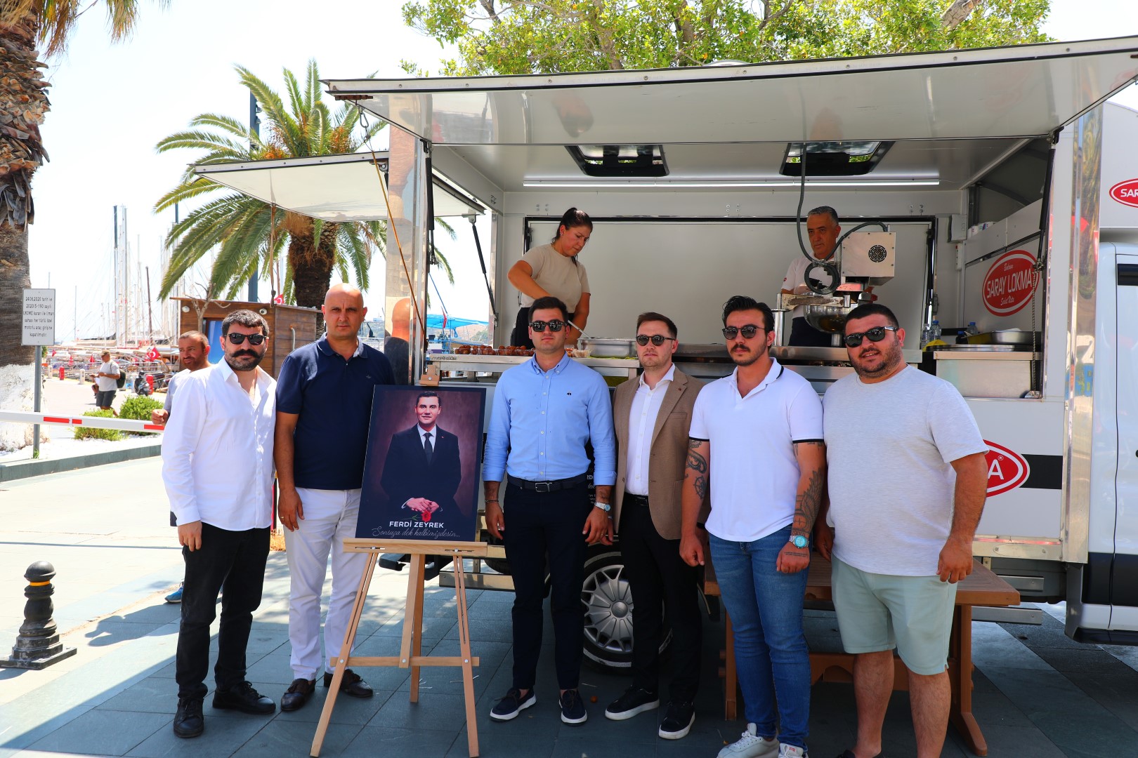 Bodrum’da Ferdi Zeyrek için lokma hayrı yapıldı 