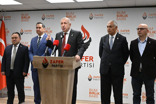 Özdağ, “Tertemiz Türkiye Projesi”ni tanıttı<